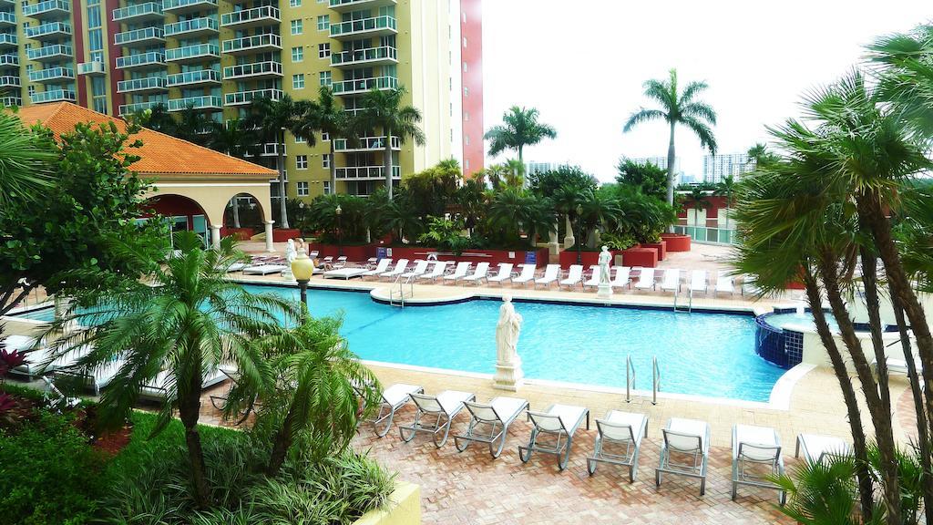Miami Waterfront Apartments Санни Айлес Экстерьер фото